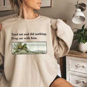 Frog and Toad Classic Sweatshirt (M)